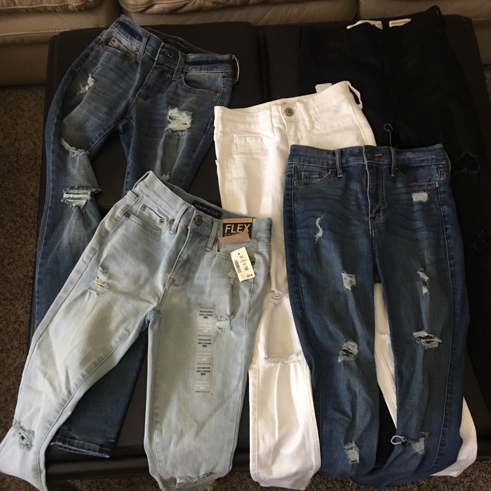 5 pairs of jeans (2) Aeropostale (3)Hollister